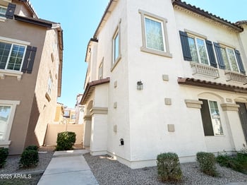 1298 Owl Dr, Gilbert, AZ 85296