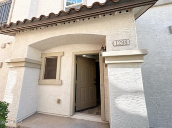 1298 Owl Dr, Gilbert, AZ 85296