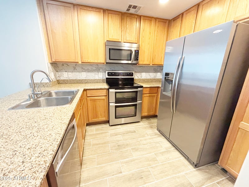1298 Owl Dr, Gilbert, AZ 85296