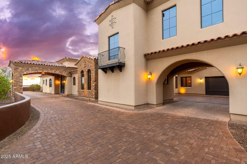 12980 Cochise Rd, Scottsdale, AZ 85259