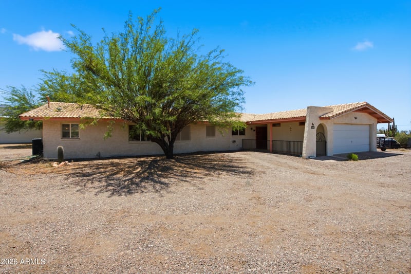 1299 Canyon St, Apache Junction, AZ 85119