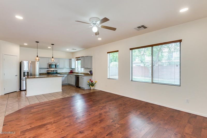 1299 E Cassia Ln, Gilbert, AZ 85298