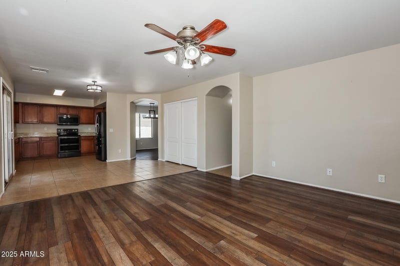 13 Canyon Rock Rd, San Tan Valley, AZ 85143