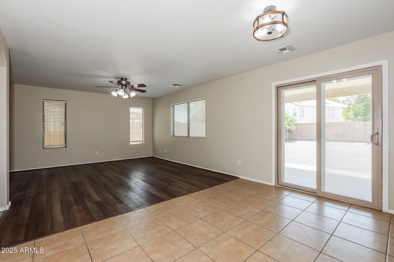 13 Canyon Rock Rd, San Tan Valley, AZ 85143