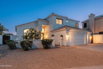 13 Silverwood Dr, Phoenix, AZ 85045