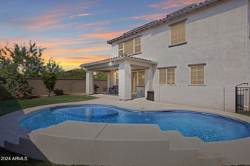 130 Bay Dr, Gilbert, AZ 85233