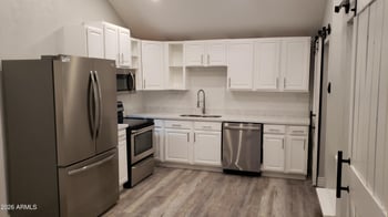 130 E 2nd Ave, Mesa, AZ 85210