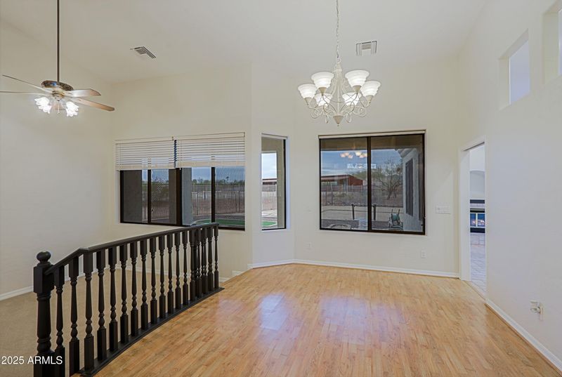 130 E Jordon Ln, Phoenix, AZ 85086
