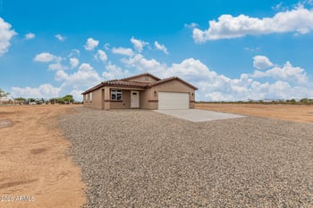 130 352nd Dr, Tonopah, AZ 85354