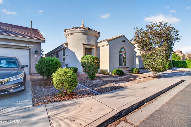 130 Hackberry Dr, Chandler, AZ 85248
