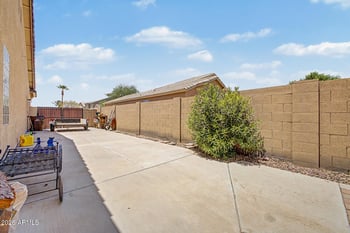 1300 Bosi Ct, San Tan Valley, AZ 85140