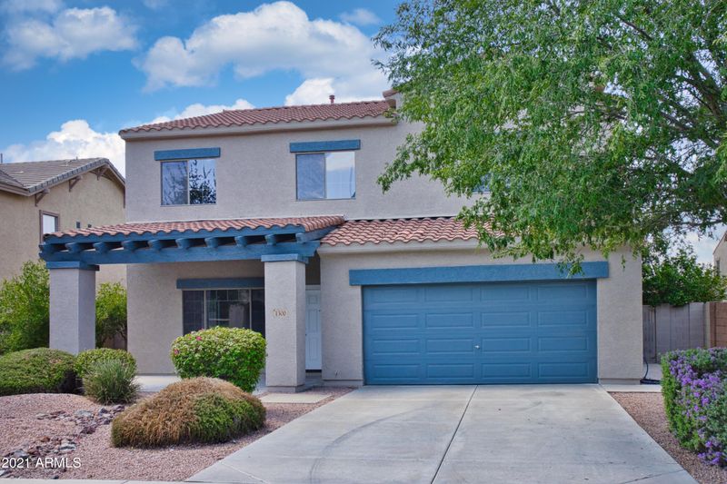1300 E Parkview Dr, Gilbert, AZ 85295