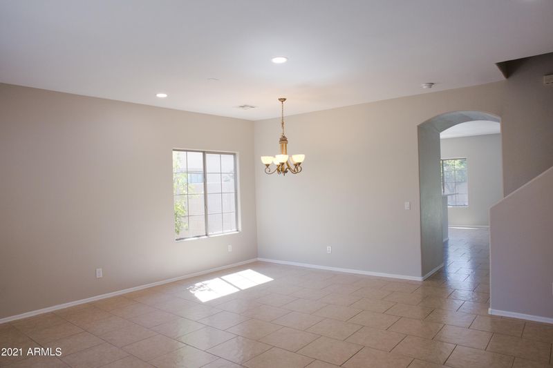 1300 E Parkview Dr, Gilbert, AZ 85295