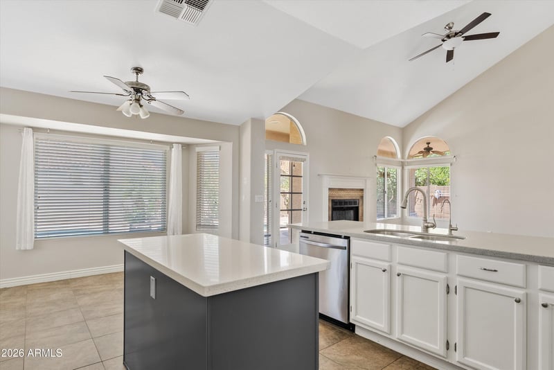 1300 Sycamore Ct, Chandler, AZ 85224