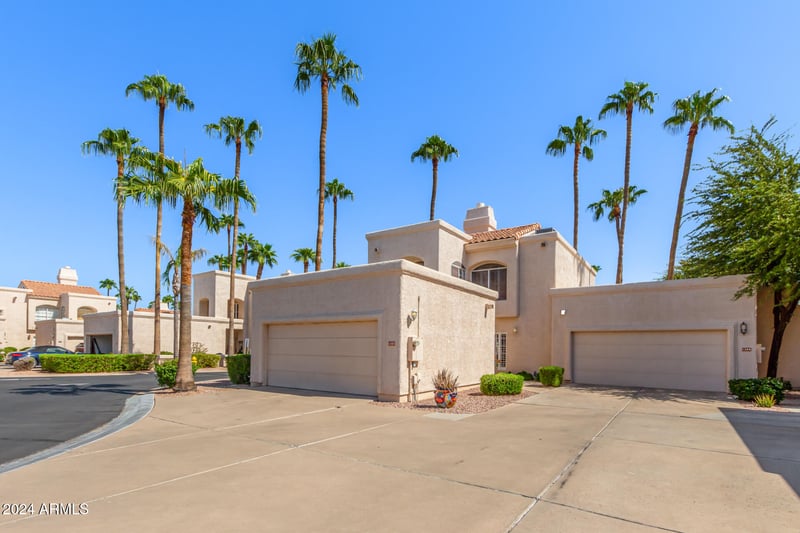 1301 Coral Reef Dr, Gilbert, AZ 85233