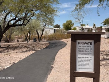 1301 Rowlands Ln, Phoenix, AZ 85022