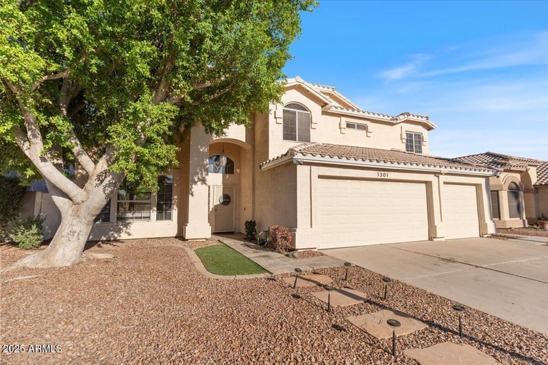 1301 Kingston St, Gilbert, AZ 85233