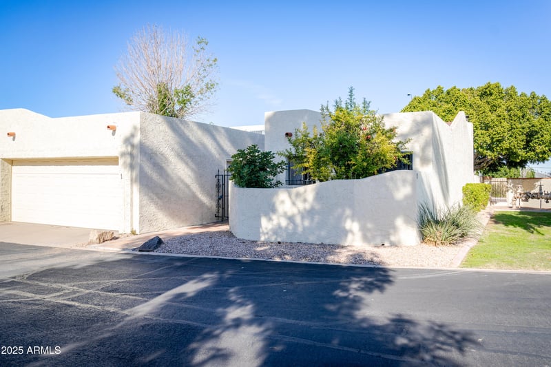 1301 Rio Salado Pw #1, Mesa, AZ 85201