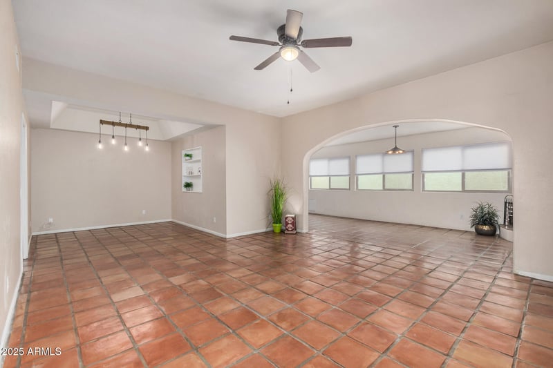 1301 Rio Salado Pw #16, Mesa, AZ 85201