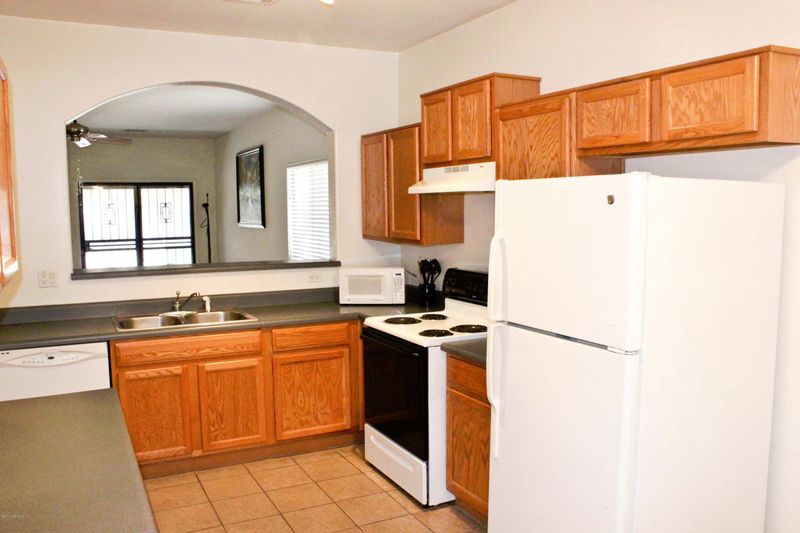 1301 W Carson Rd, Phoenix, AZ 85041