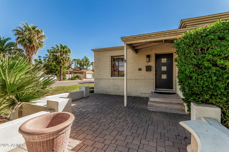 1301 W Holly St, Phoenix, AZ 85007