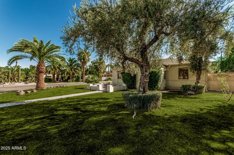 1301 W Holly St, Phoenix, AZ 85007