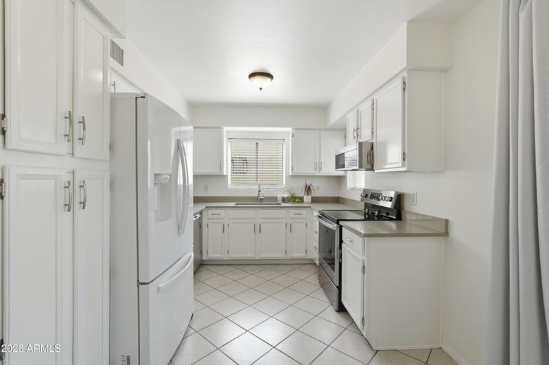 1301 W Rio Salado Pw #51, Mesa, AZ 85201