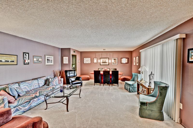 13011 W Westgate Dr, Sun City West, AZ 85375