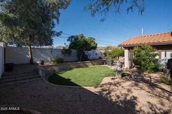 13014 40th Pl, Phoenix, AZ 85044