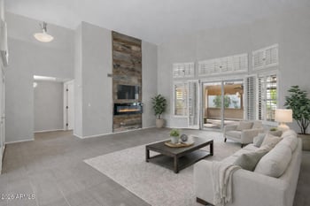 13014 40th Pl, Phoenix, AZ 85044