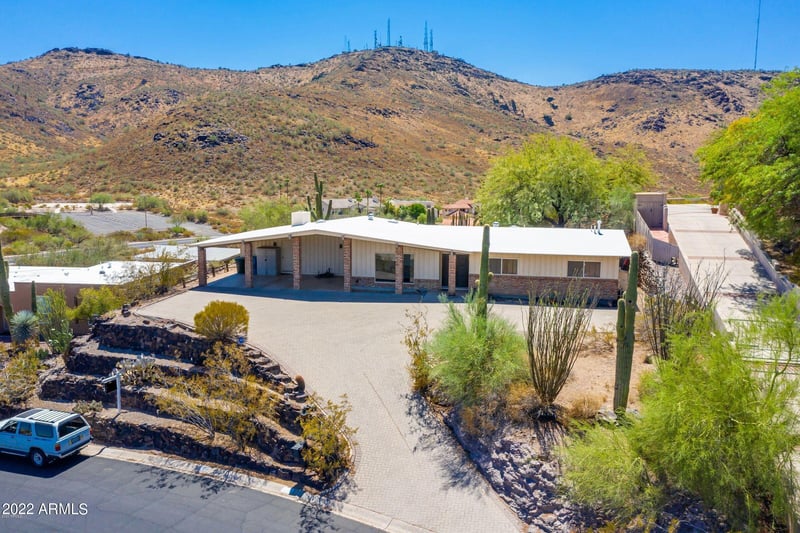 13014 N Surrey Cir, Phoenix, AZ 85029