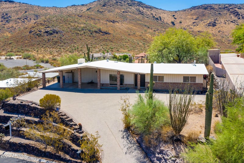 13014 N Surrey Cir, Phoenix, AZ 85029