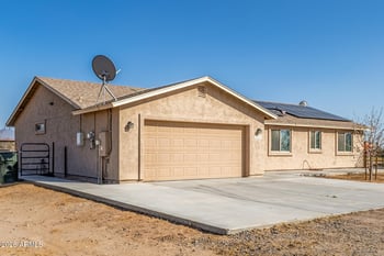 13015 210th Dr, Buckeye, AZ 85326