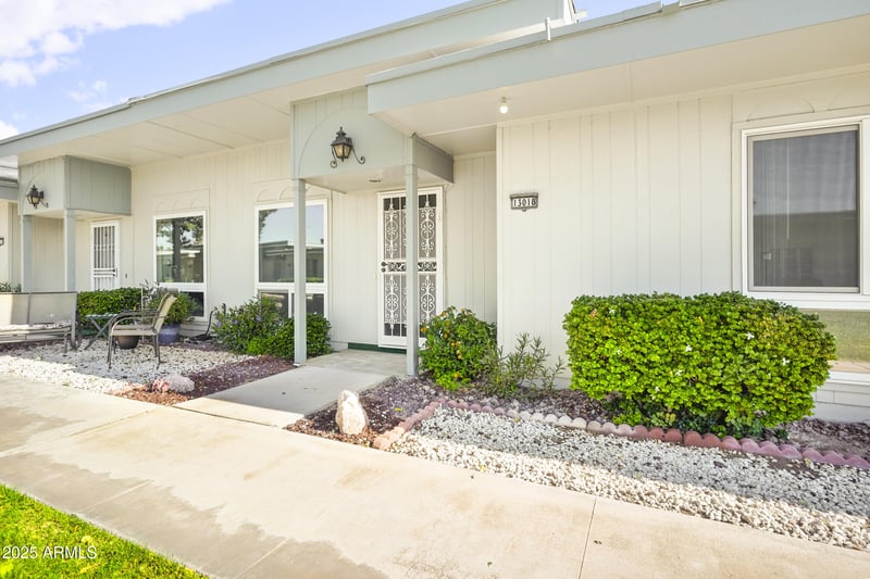 13018 99th Dr, Sun City, AZ 85351