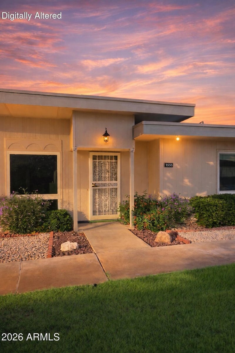 13018 N 99th Dr, Sun City, AZ 85351