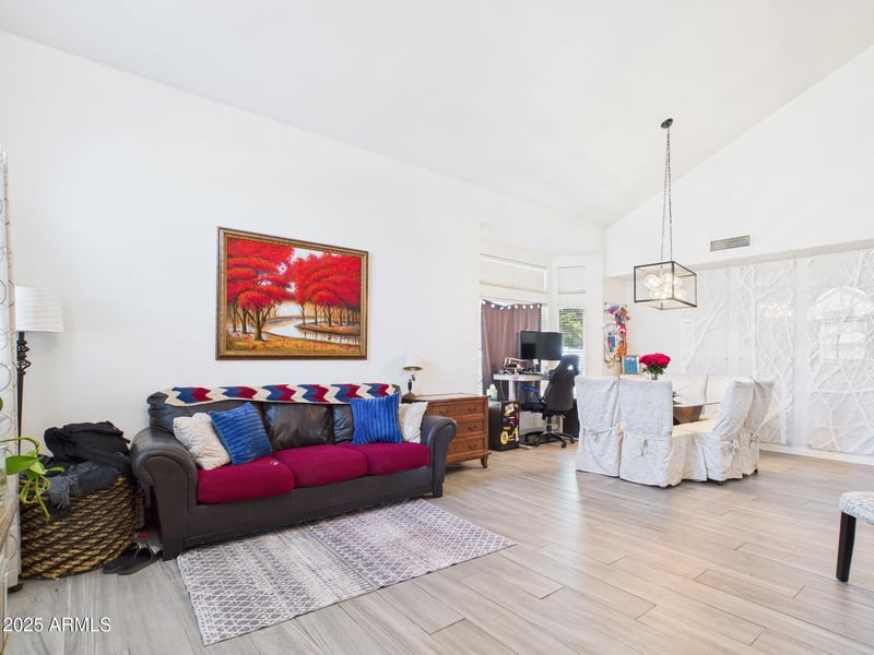 1302 Bedford Dr, Chandler, AZ 85225