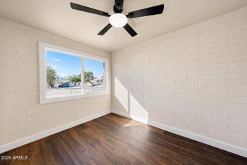 1302 E Chambers St, Phoenix, AZ 85040
