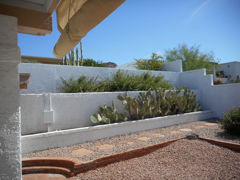 1302 E Winged Foot Rd, Phoenix, AZ 85022