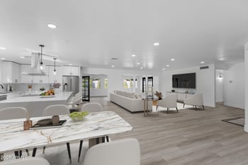 1302 Golden Ln, Phoenix, AZ 85021