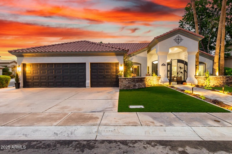 1302 Mission Cove Ln, Gilbert, AZ 85234