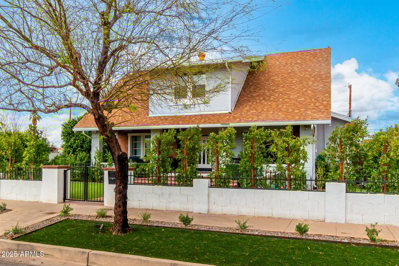 1302 Pierce St, Phoenix, AZ 85006