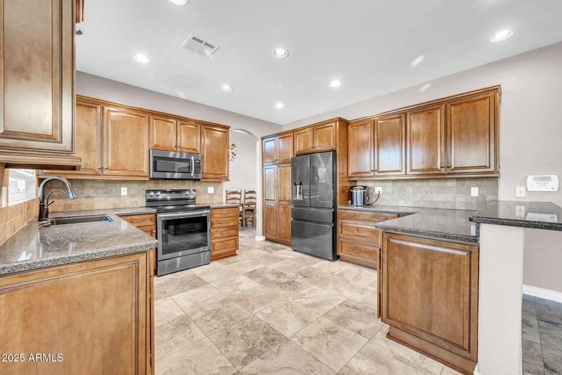 1302 Winchester Way, Chandler, AZ 85286