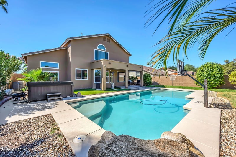 1302 Winchester Way, Chandler, AZ 85286