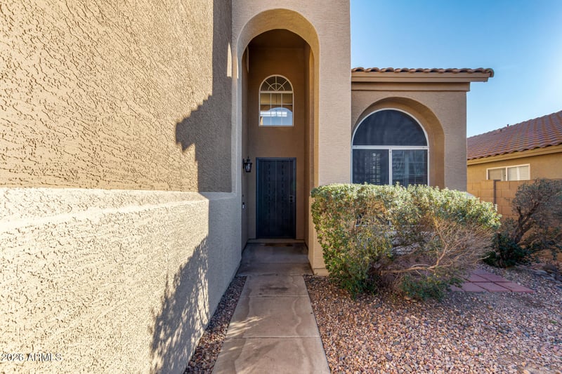 1303 W Kesler Ln, Chandler, AZ 85224