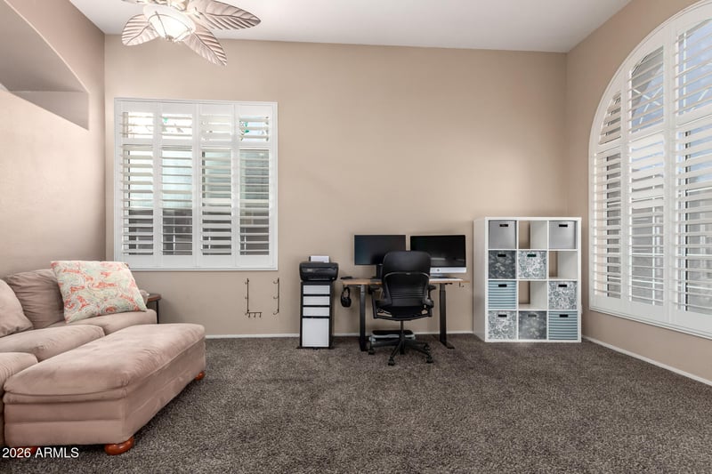1303 W Kesler Ln, Chandler, AZ 85224
