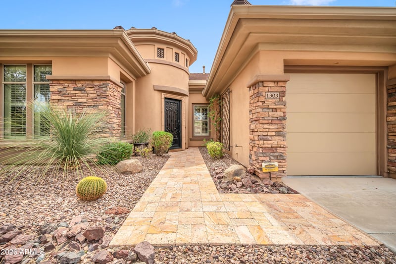 1303 W Spirit Dr, Anthem, AZ 85086