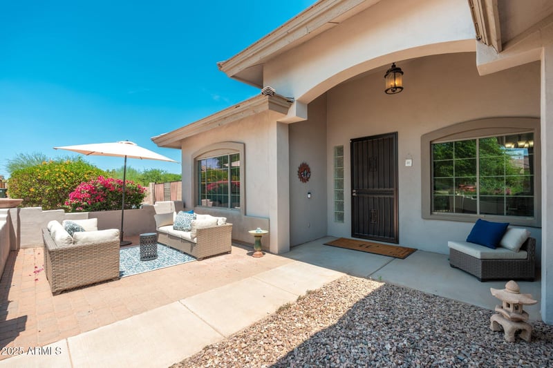 13034 Krall Ct, Glendale, AZ 85307