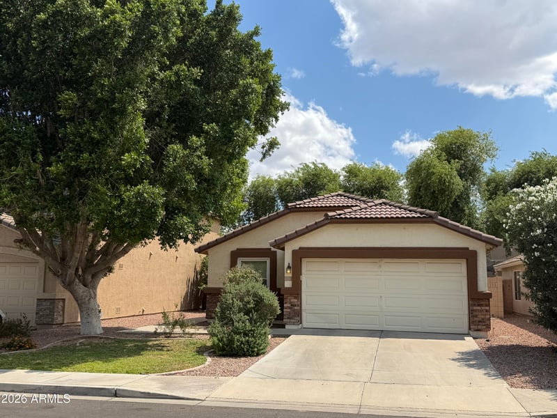 13037 W Avalon Dr, Avondale, AZ 85392