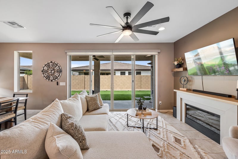1304 Desert Hills Dr, Queen Creek, AZ 85140