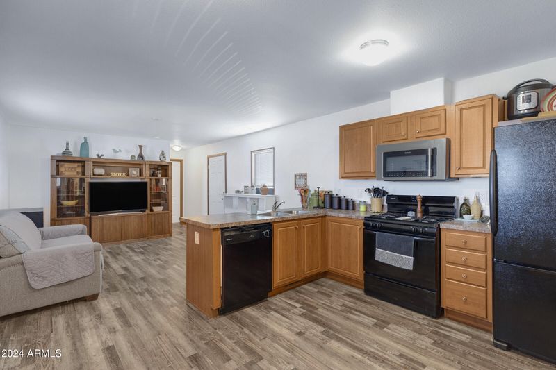1304 E Bell Rd #79, Phoenix, AZ 85022